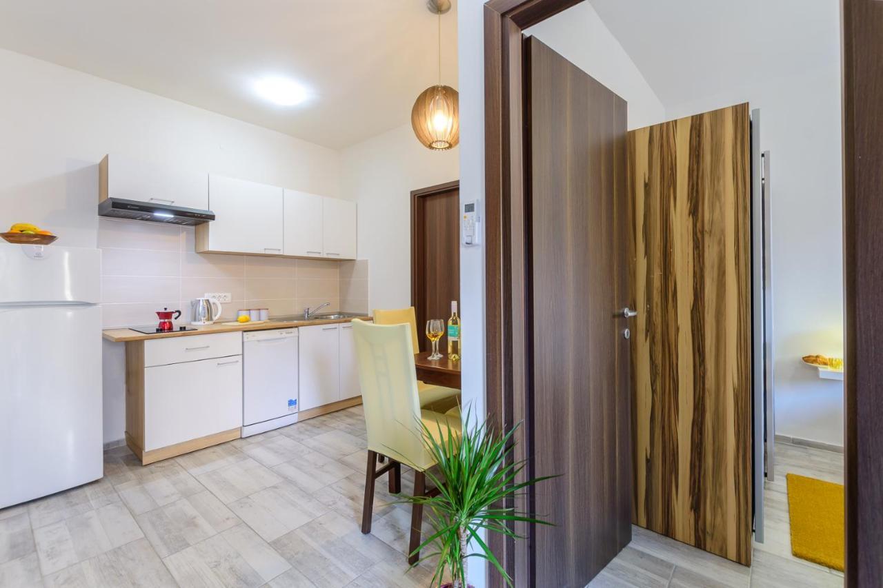 Apartment Easy Medulin Exterior foto