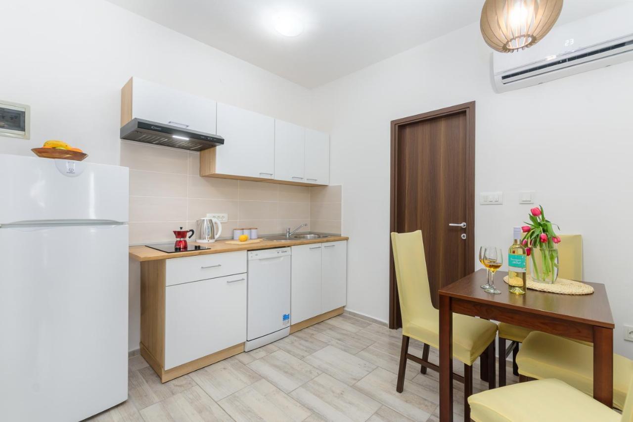 Apartment Easy Medulin Exterior foto